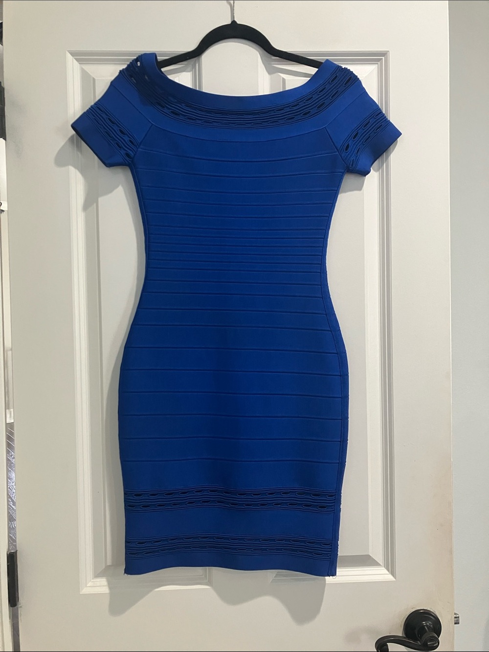 Electric Blue Off-Shoulder Mini Bodycon Dress